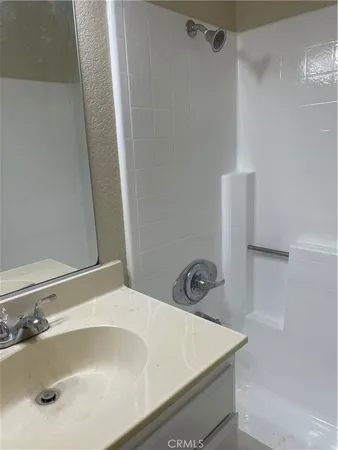 $2,750 | 583 Le Harve Avenue, Lake Elsinore, CA 92530