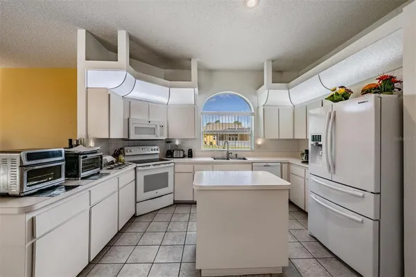 $480,000 | 13566 Rudi Loop, Spring Hill, FL 34609