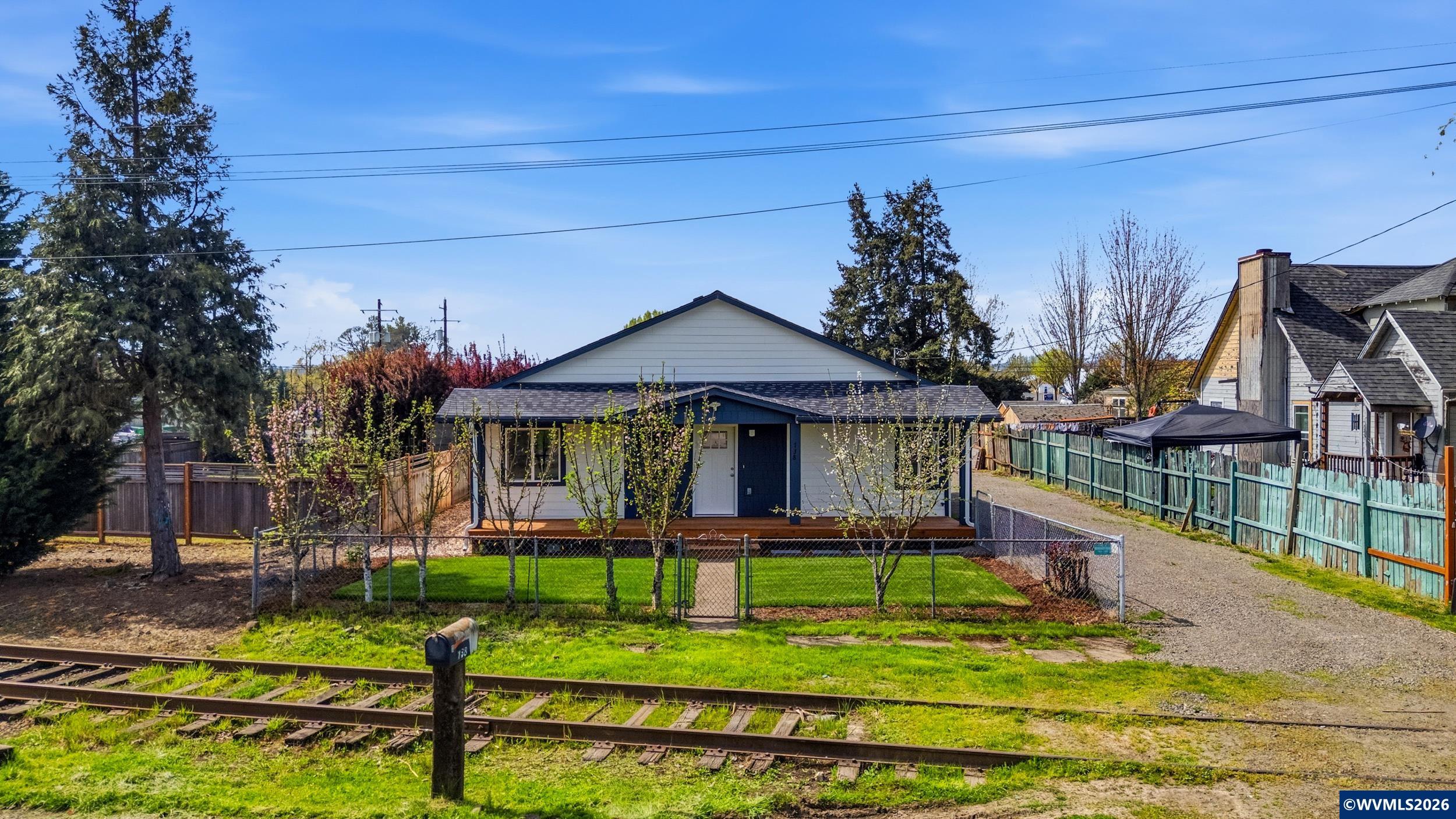 738 Log Cabin Street Independence, OR 97351 - Photo 33 of 34