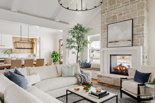 $4,750,000 | 7448 North Cavea Lane, Meridian, ID 83646