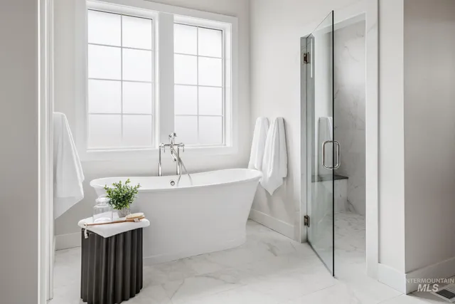 $4,750,000 | 7448 North Cavea Lane, Meridian, ID 83646