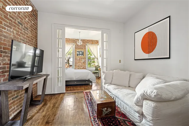 $699,000 | 77 Perry Street, Unit 4C | West Village