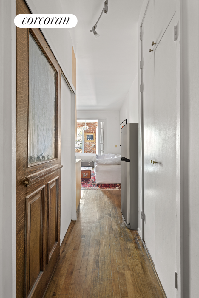 77 Perry Street, Unit 4C Manhattan, NY 10014 - Photo 5 of 9