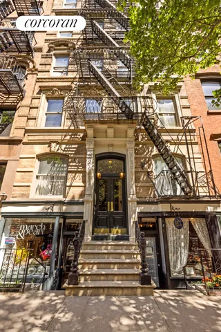 $699,000 | 77 Perry Street, Unit 4C | West Village
