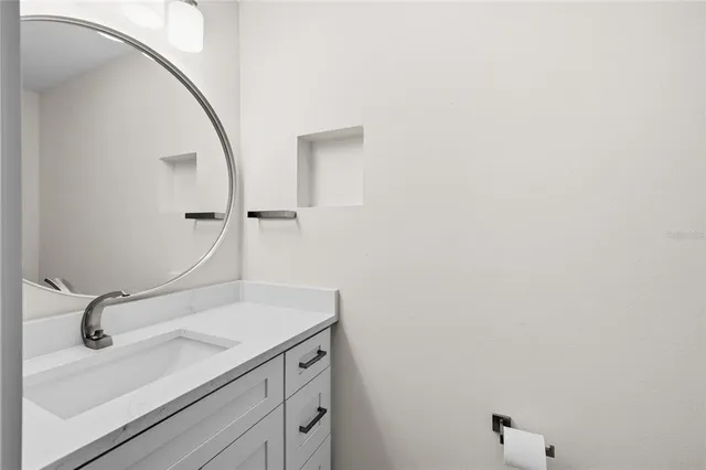 $4,000 | 1801 Laurence Court, Clearwater, FL 33764