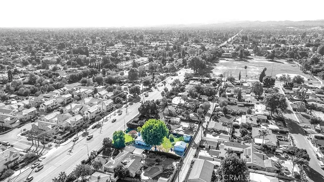 an aerial view of multiple house