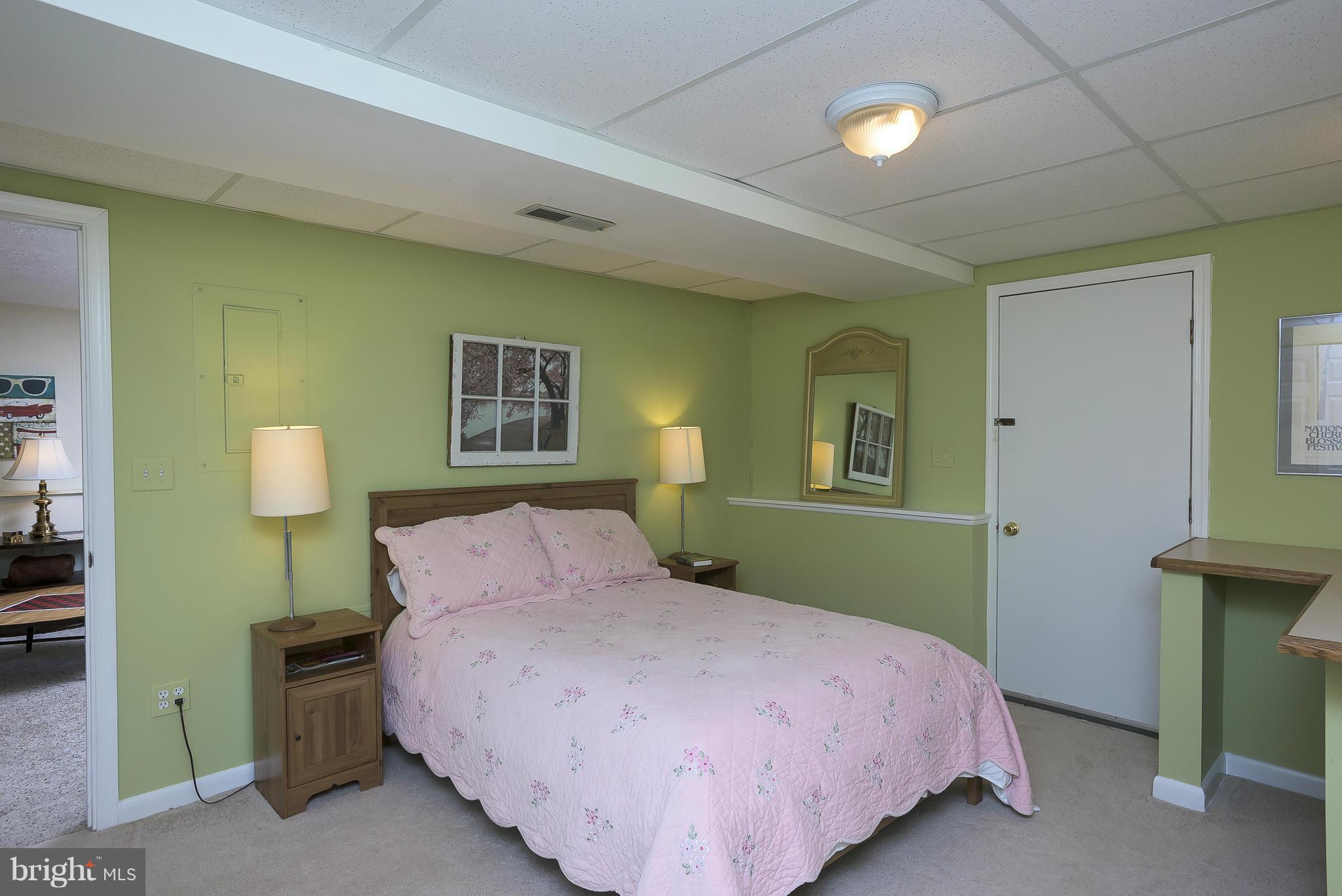 878 Wilson Road Arnold, MD 21012 - Photo 9 of 22 Bedroom