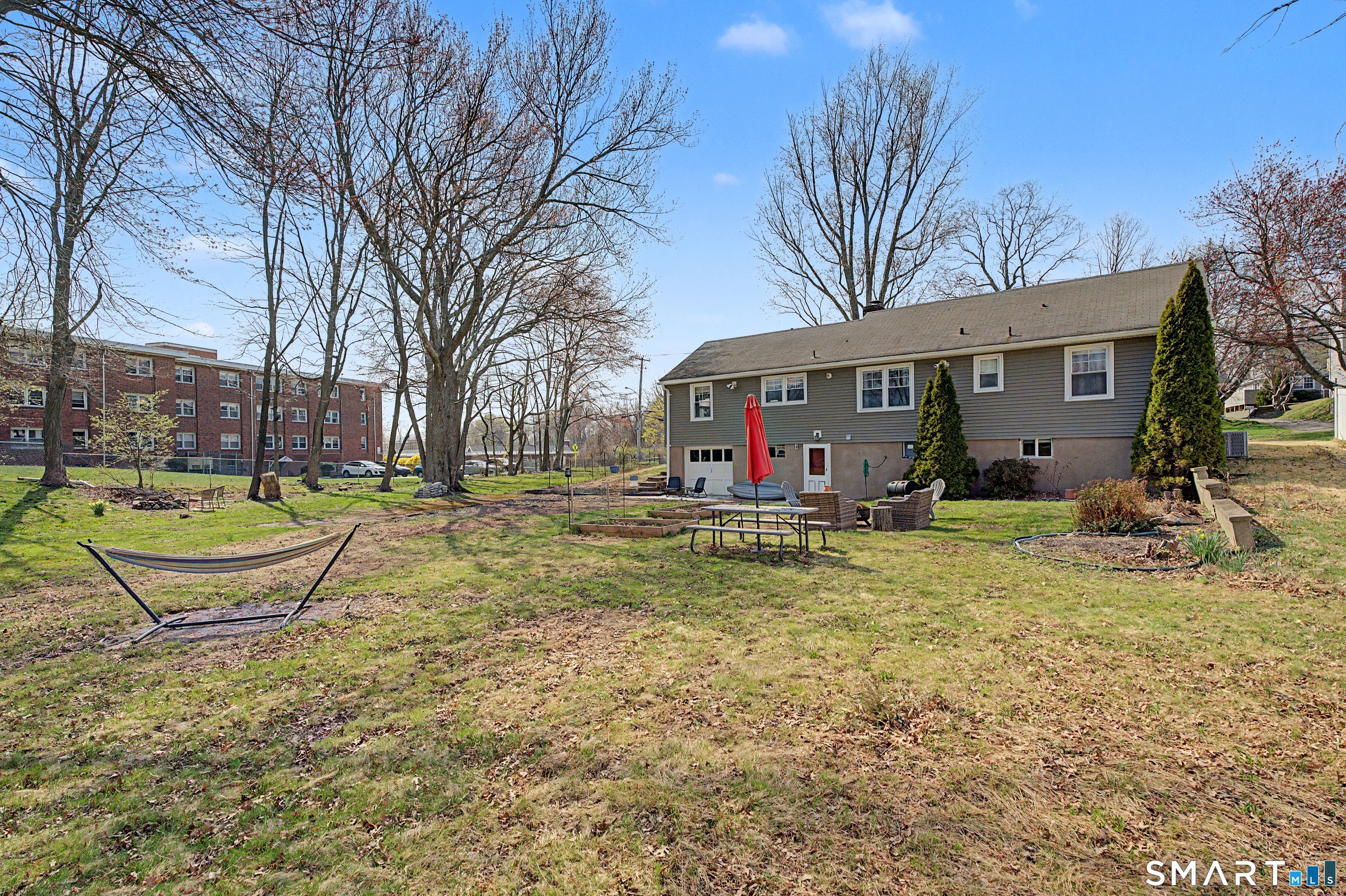 65 Jones Hill Road West Haven, CT 06516 - Photo 35 of 40 a view of swimming pool with garden