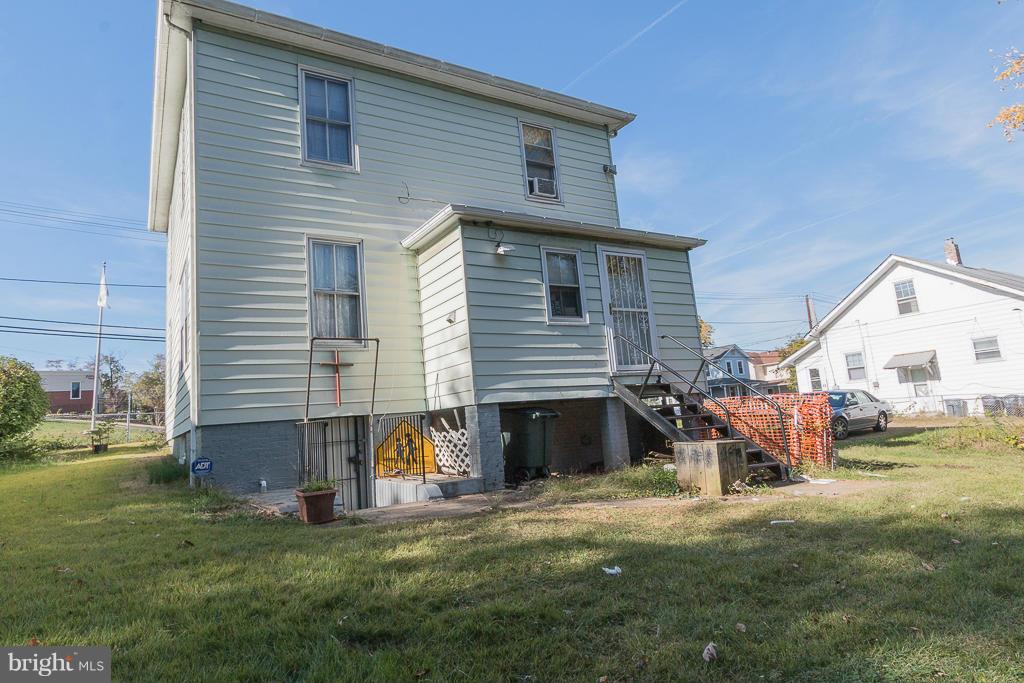 6000 Addison Road Capitol Heights, MD 20743 - Photo 3 of 22 Exterior (Rear)