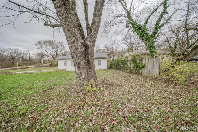 $69,900 | 100 East 6th Street, Dixon, MO 65459