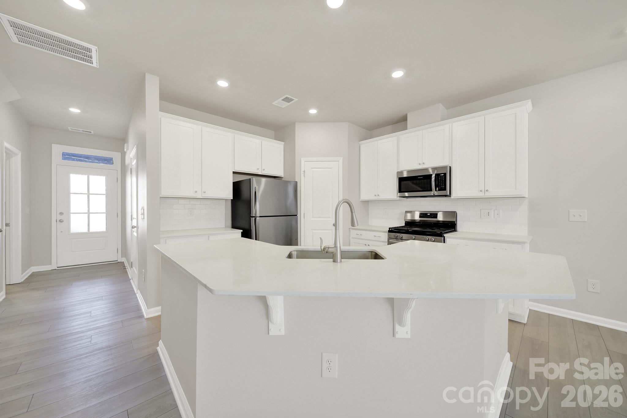 8027 Scarlet Maple Lane Fort Mill, SC 29708 - Photo 5 of 35