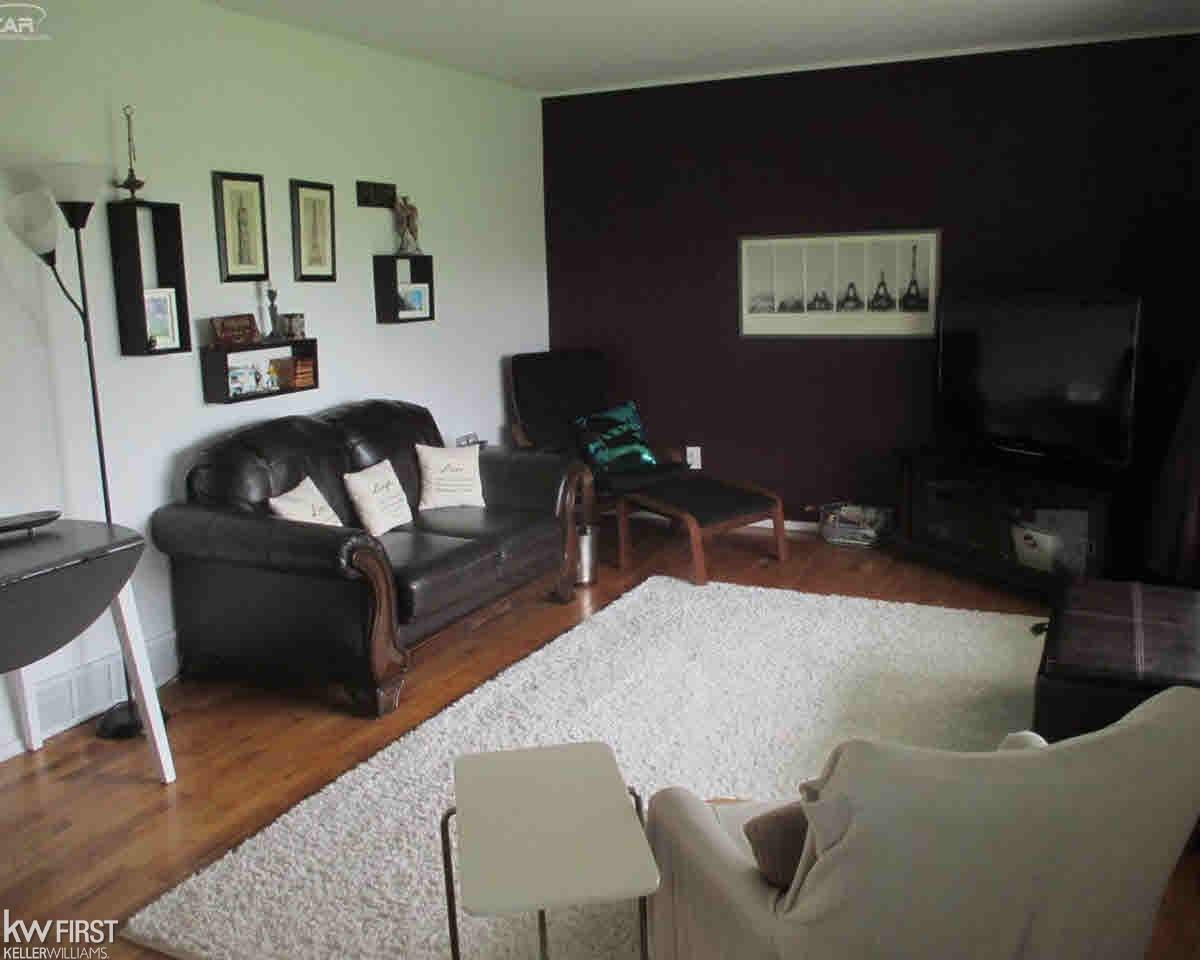 1415 North Seymour Road Flushing, MI 48433 - Photo 5 of 22 21289859-4.JPG