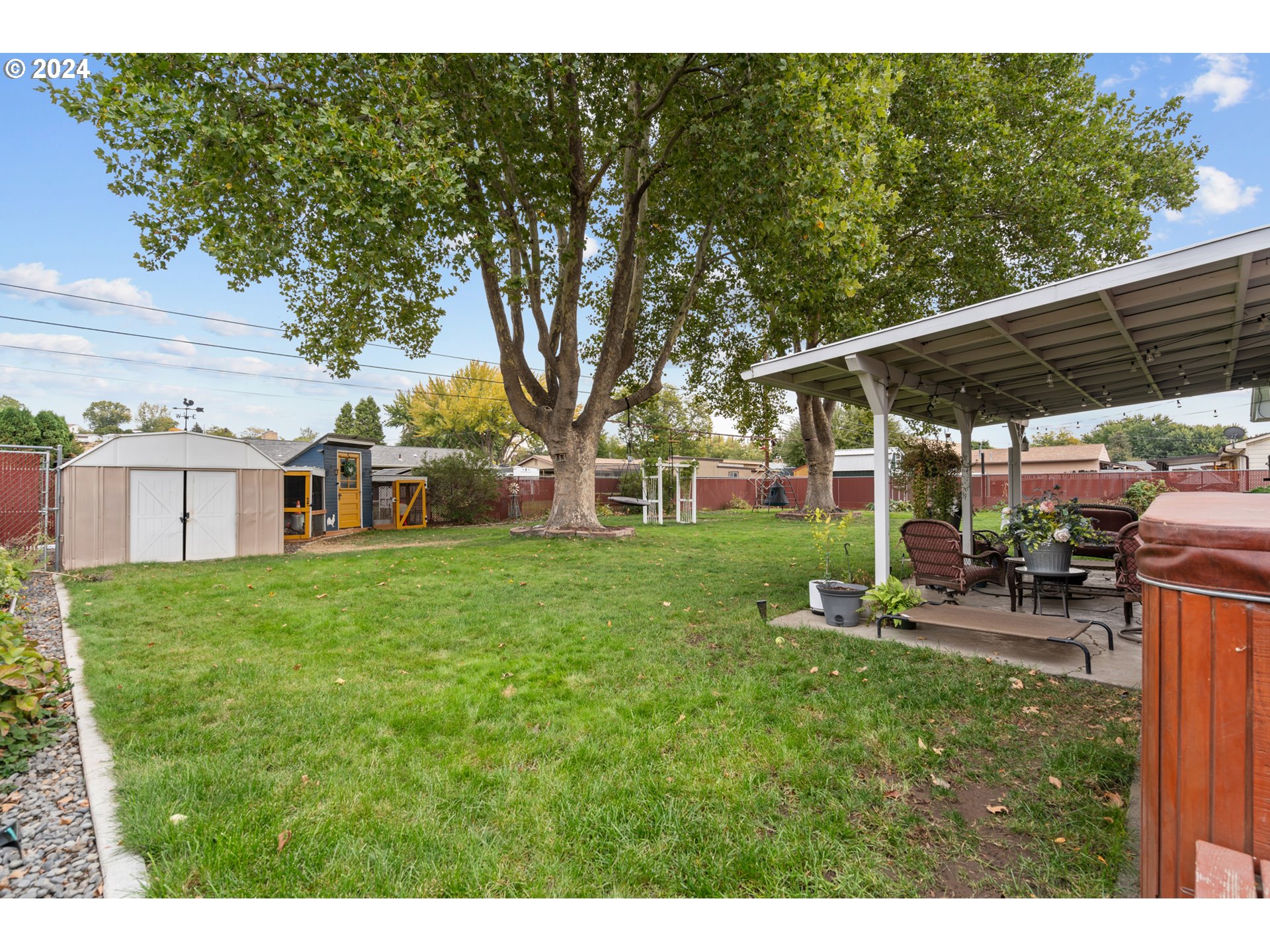 1338 Southwest 41st Street Pendleton, OR 97801 - Photo 25 of 40 a view of a house with backyard porch and sitting area