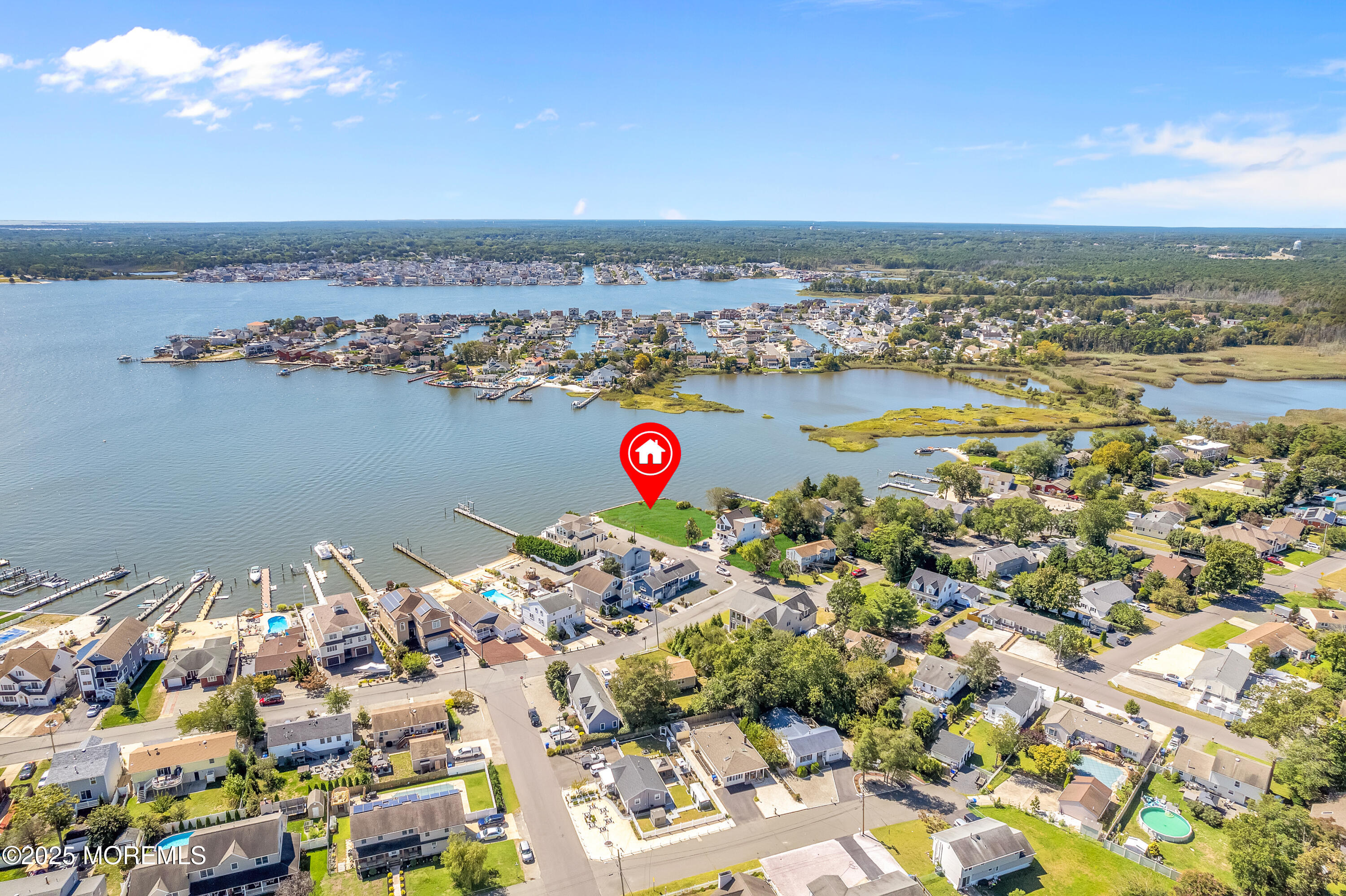 2 Cedar Tree Lane Toms River, NJ 08753 - Photo 16 of 37 a view of city and ocean