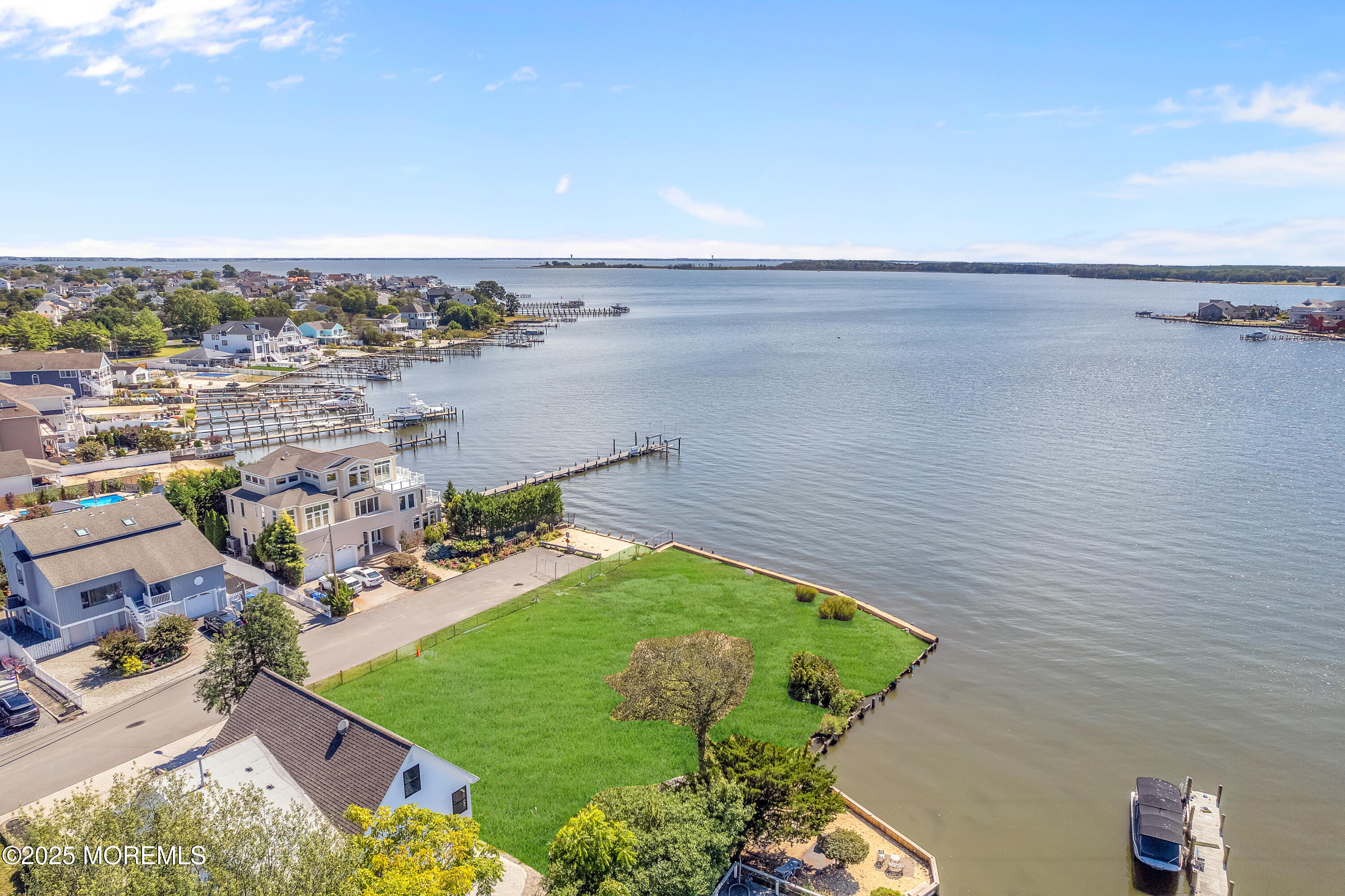2 Cedar Tree Lane Toms River, NJ 08753 - Photo 25 of 37 an aerial view of multiple house