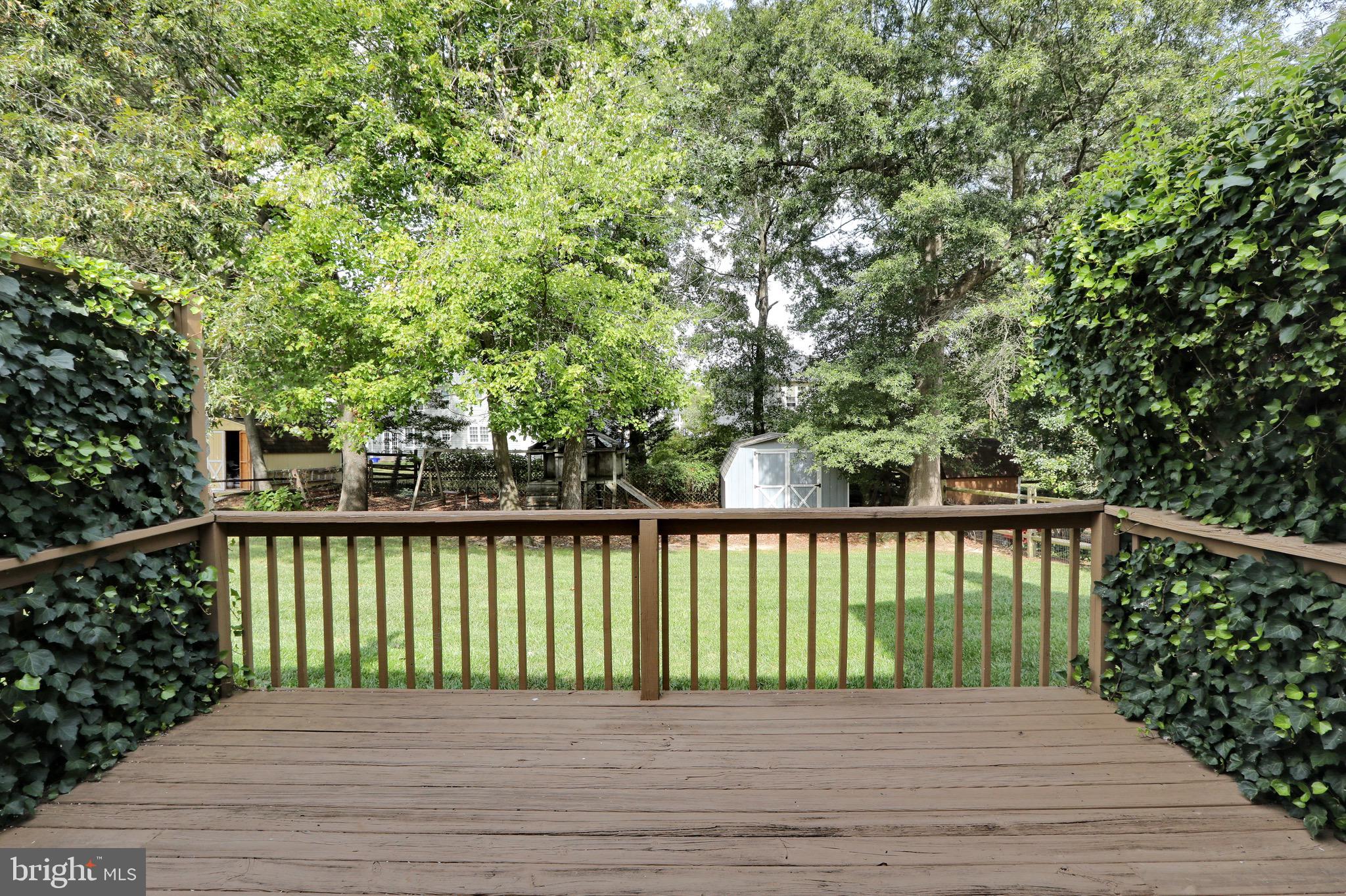 6879 Kangaroo Drive Waldorf, MD 20603 - Photo 11 of 57