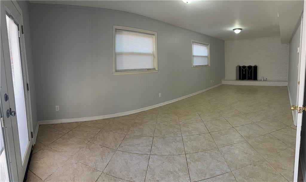1309 Weston Drive Decatur, GA 30032 - Photo 11 of 35 an empty room with windows