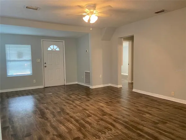 $1,650 | 8105 North 12th Street, Tampa, FL 33604