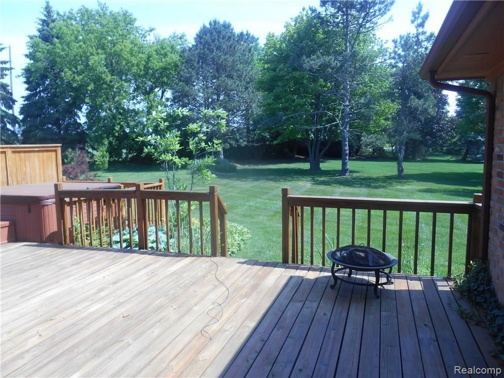 1972 Independence Drive Rochester Hills, MI 48306 - Photo 7 of 62