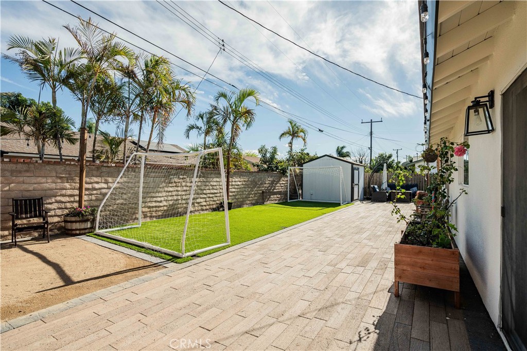 492 Graham Avenue Camarillo, CA 93010 - Photo 18 of 21