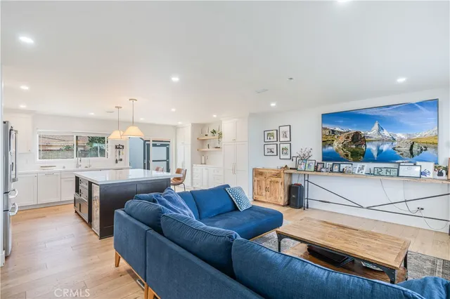 $875,000 | 492 Graham Avenue, Camarillo, CA 93010