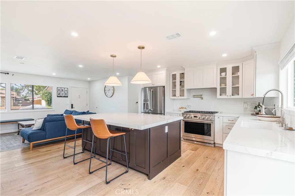 492 Graham Avenue Camarillo, CA 93010 - Photo 6 of 21