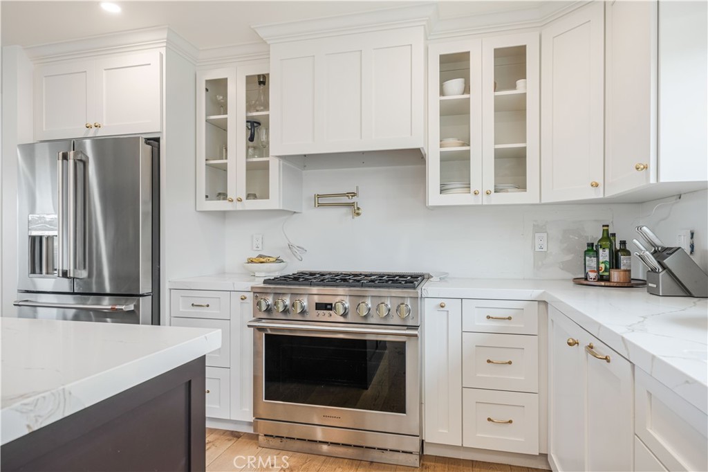 492 Graham Avenue Camarillo, CA 93010 - Photo 8 of 21