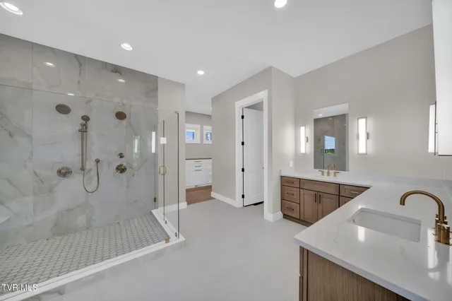 $1,685,000 | 1093 Hawk Nest Court, Jonesborough, TN 37659