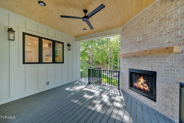 $1,685,000 | 1093 Hawk Nest Court, Jonesborough, TN 37659