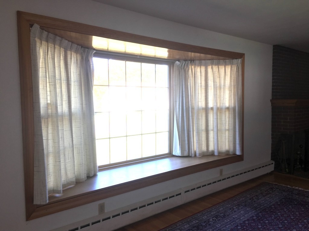 22 Hewitt Street West Springfield, MA 01089 - Photo 25 of 27