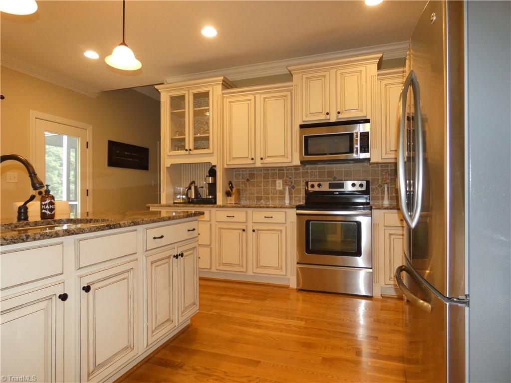 357 Willow Ridge Lane Winston-Salem, NC 27127 - Photo 12 of 41