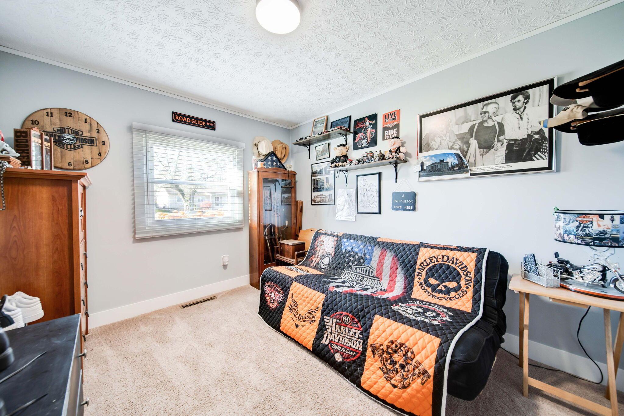 374 Lombard Road Columbus, OH 43228 - Photo 21 of 31 29-web-or-mls-A7400651_2_3