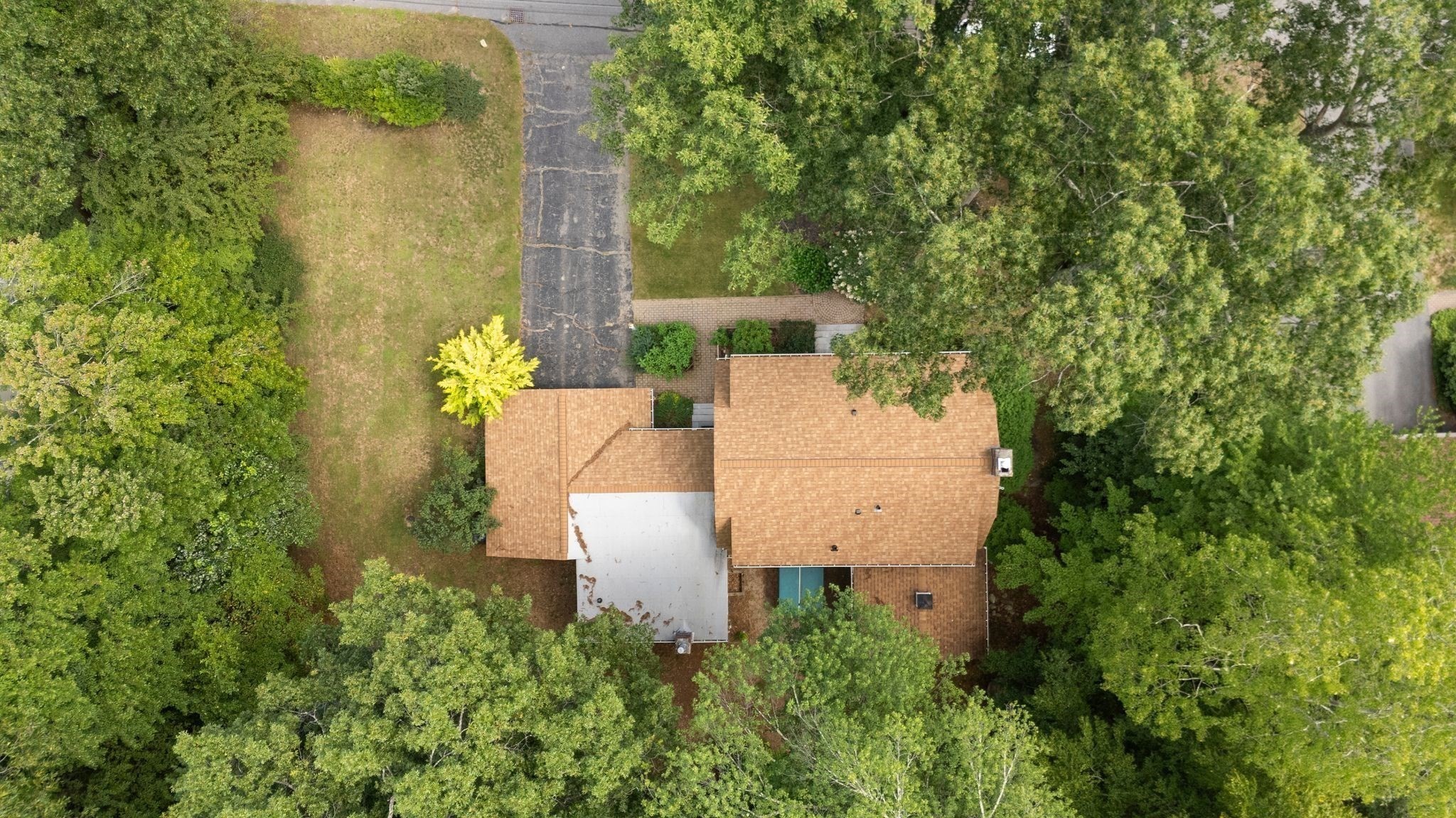 14 Thoreau Road Acton, MA 01720 - Photo 39 of 41 Gallery Image 39