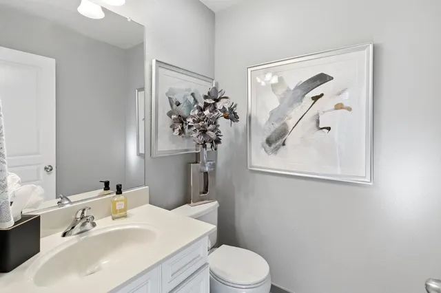 $419,900 | 750 Shasta Oaks Court, Roseville, CA 95678