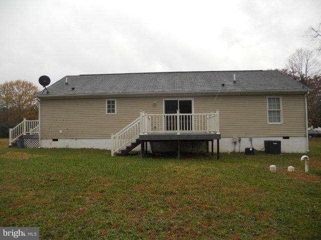 344 Brodfield Road Colonial Beach, VA 22443 - Photo 2 of 29 Exterior (Rear)