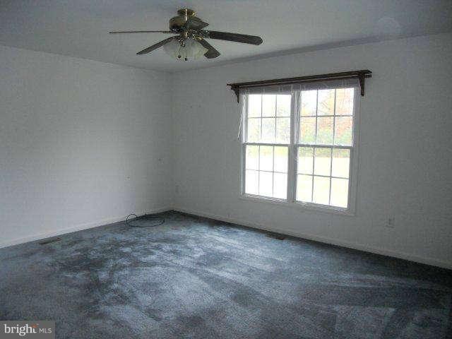 344 Brodfield Road Colonial Beach, VA 22443 - Photo 13 of 29 Bedroom (Master)