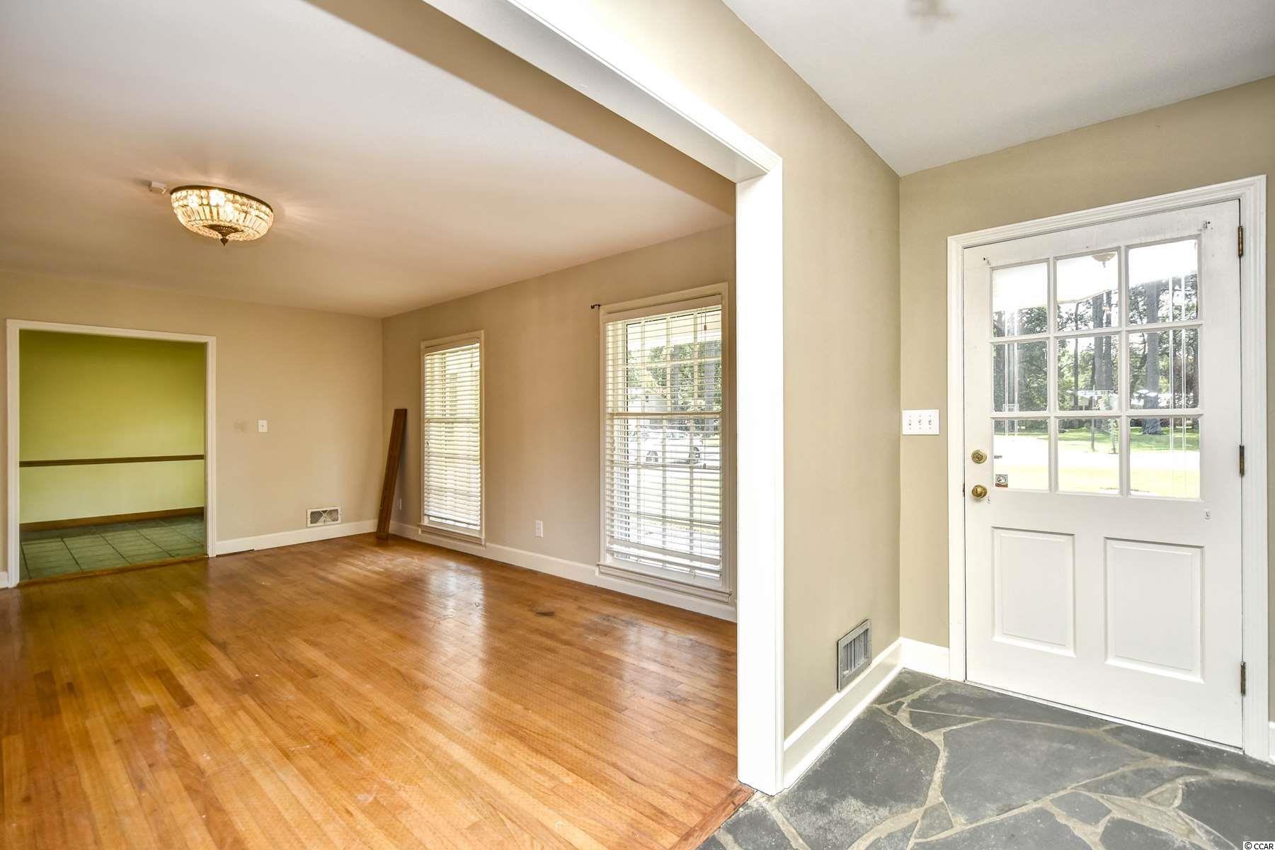 1308 Forest View Road Conway, SC 29526 - Photo 4 of 36 Gallery Image 4