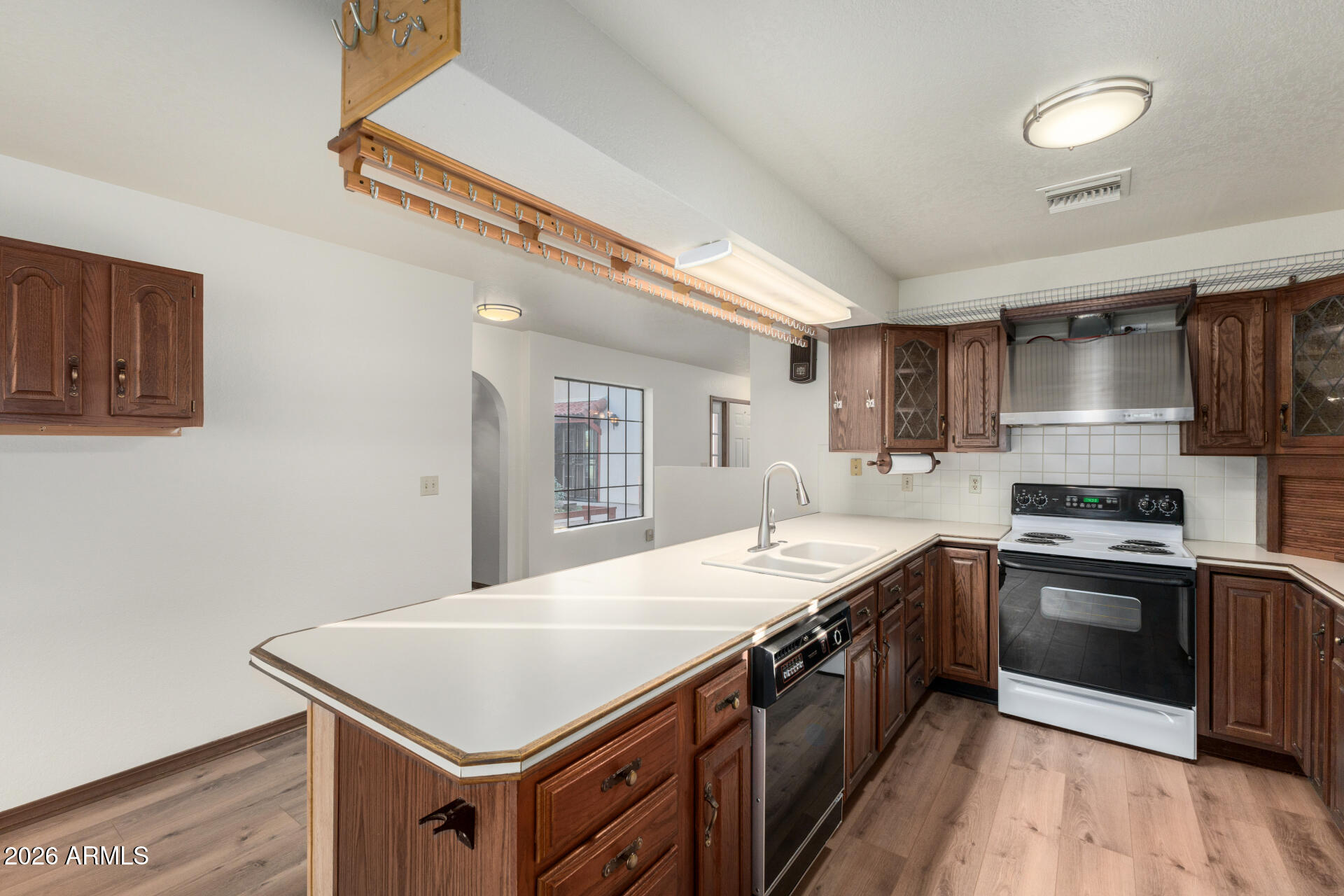 5496 North Arizona Road Apache Junction, AZ 85119 - Photo 12 of 49 Kitchen