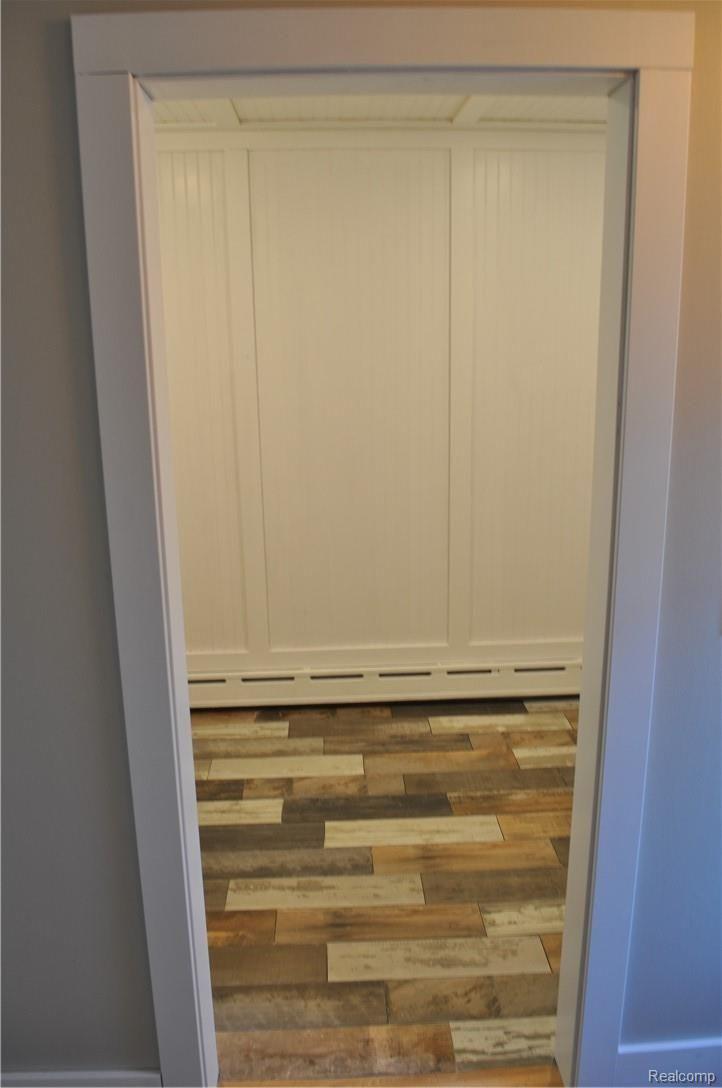 29204 Utley Road Farmington, MI 48334 - Photo 34 of 52 closet in master