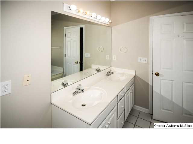 1712 Deer Valley Road Birmingham, AL 35226 - Photo 11 of 22