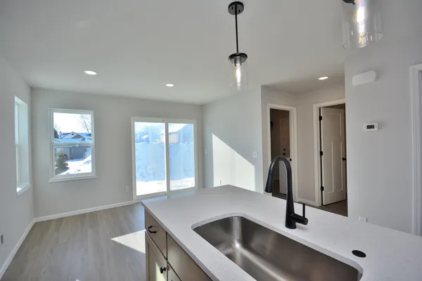 $512,900 | 919 5 Mile Road, Caledonia, WI 53402