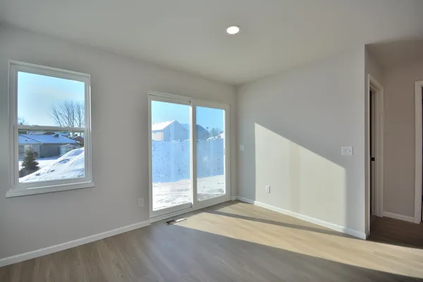 $512,900 | 919 5 Mile Road, Caledonia, WI 53402