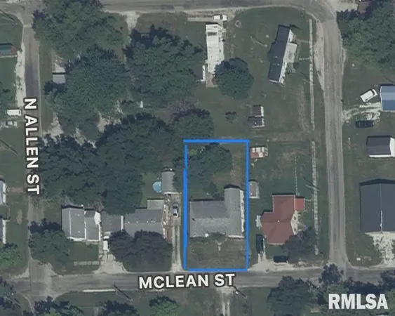 $9,900 | 506 West McLean Street, Colchester, IL 62326