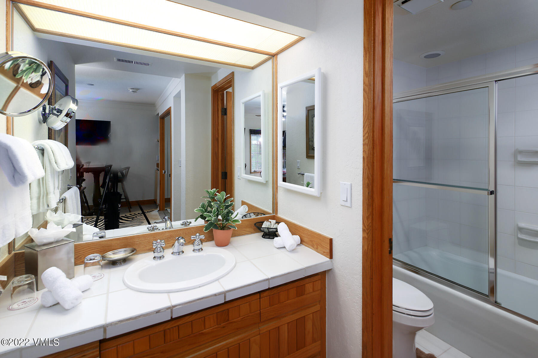 120 Offerson Road, Unit E440 Beaver Creek, CO 81620 - Photo 12 of 22 a bathroom with a sink and a mirror