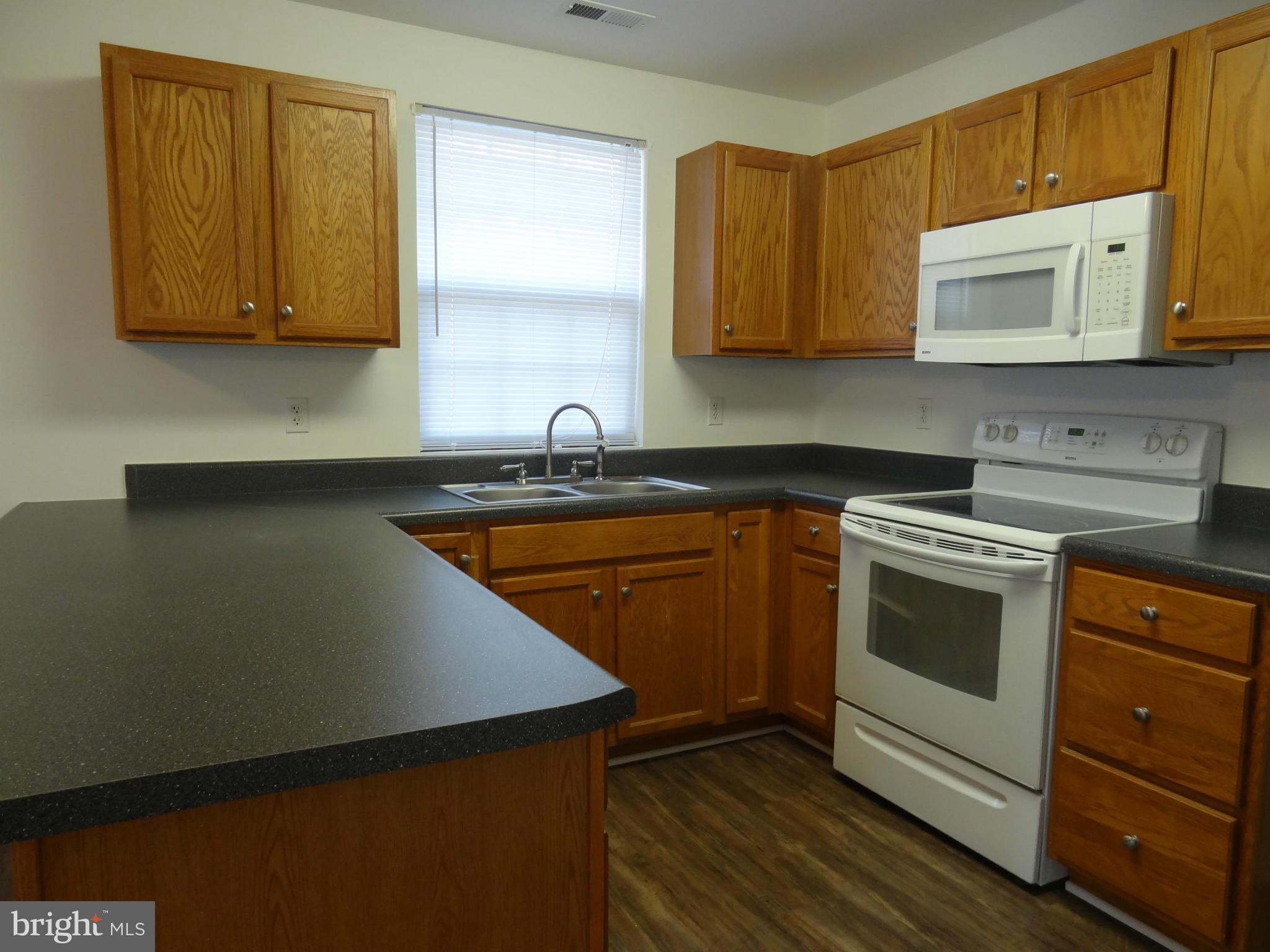 122 Ash Road Louisa, VA 23093 - Photo 6 of 21 Kitchen