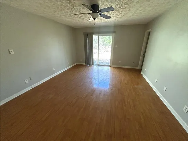 $279,900 | 6174 Lower Dixie Lake Road, Union City, GA 30291