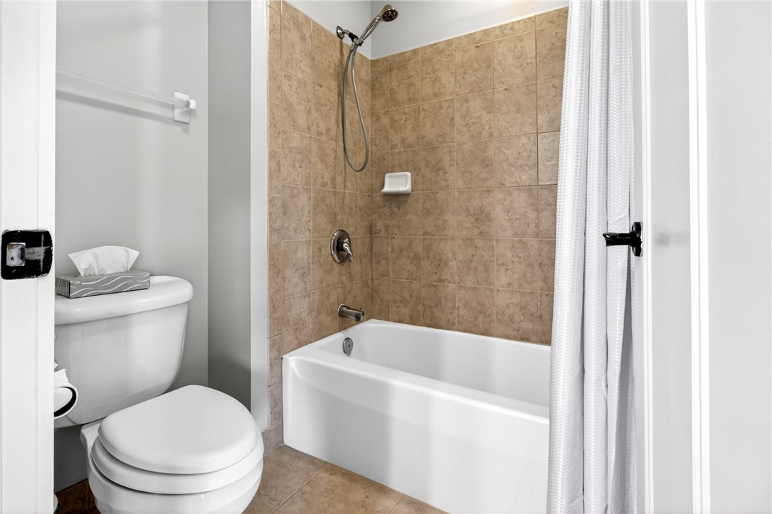 681 High Street Victor, NY 14564 - Photo 18 of 50 2nd bathroom upstairs