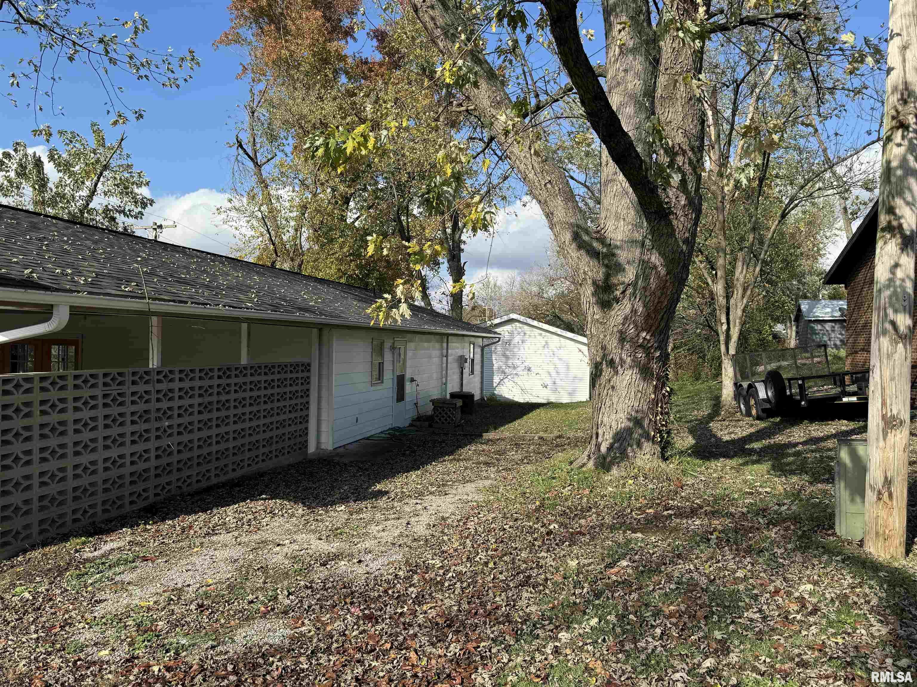 106 South 10th Street Vienna, IL 62995 - Photo 3 of 19 Gallery Image 3