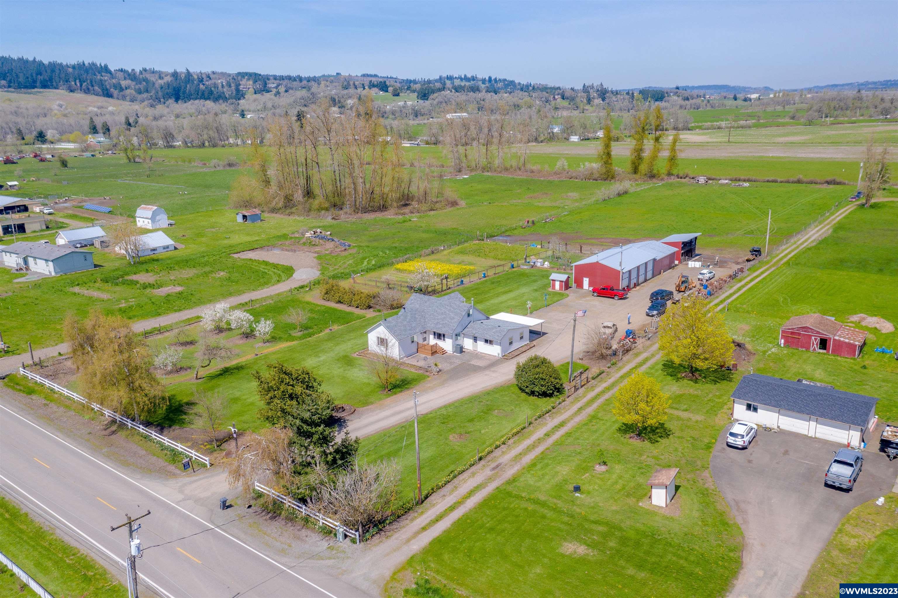 6247 Stayton Road Southeast Turner, OR 97392 - Photo 4 of 41