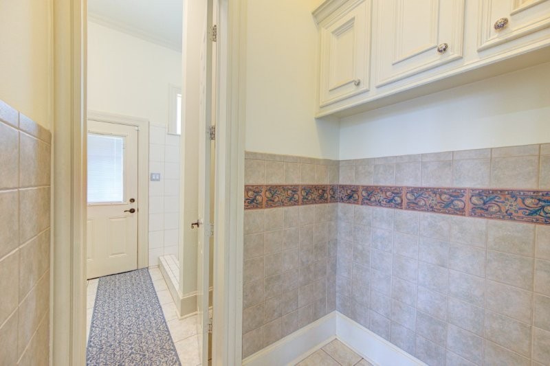 122 Vieux Carre Drive Houston, TX 77009 - Photo 18 of 47